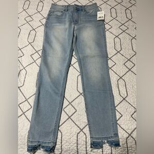 NWT Free People high rise skinny jeans- size 30-raw hem